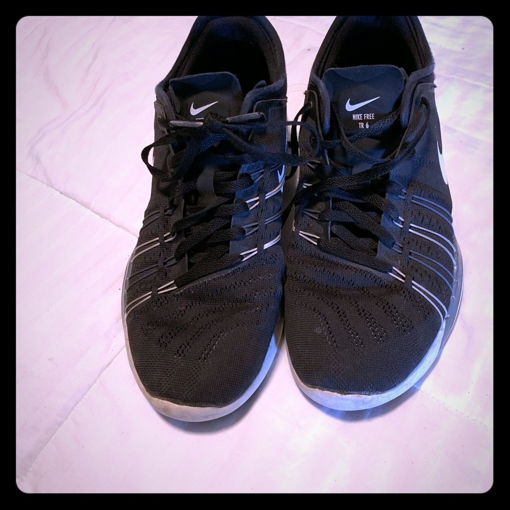 Nuke women’s shoes size 8